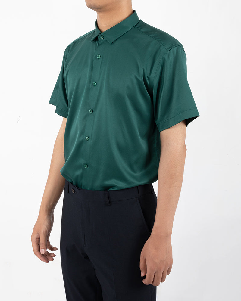 Men's Short Sleeve Button-Up Shirt in Emerald Green