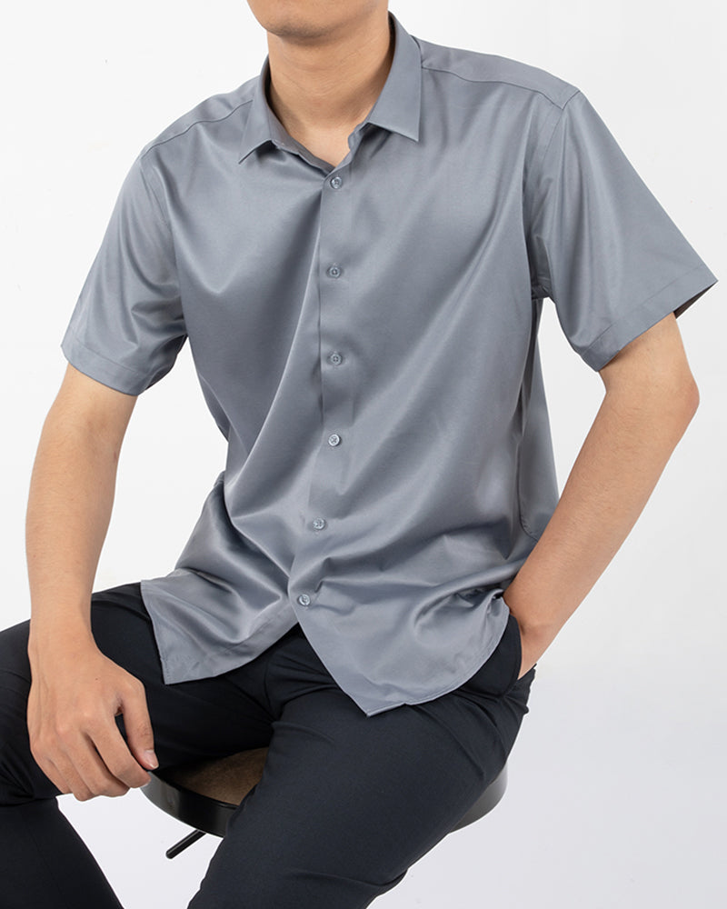 Men's Short Sleeve Button-Up Shirt in Slate Gray
